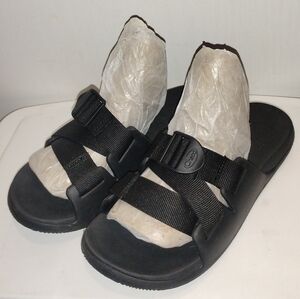 Women's Chaco Chillos Slides in Black 7